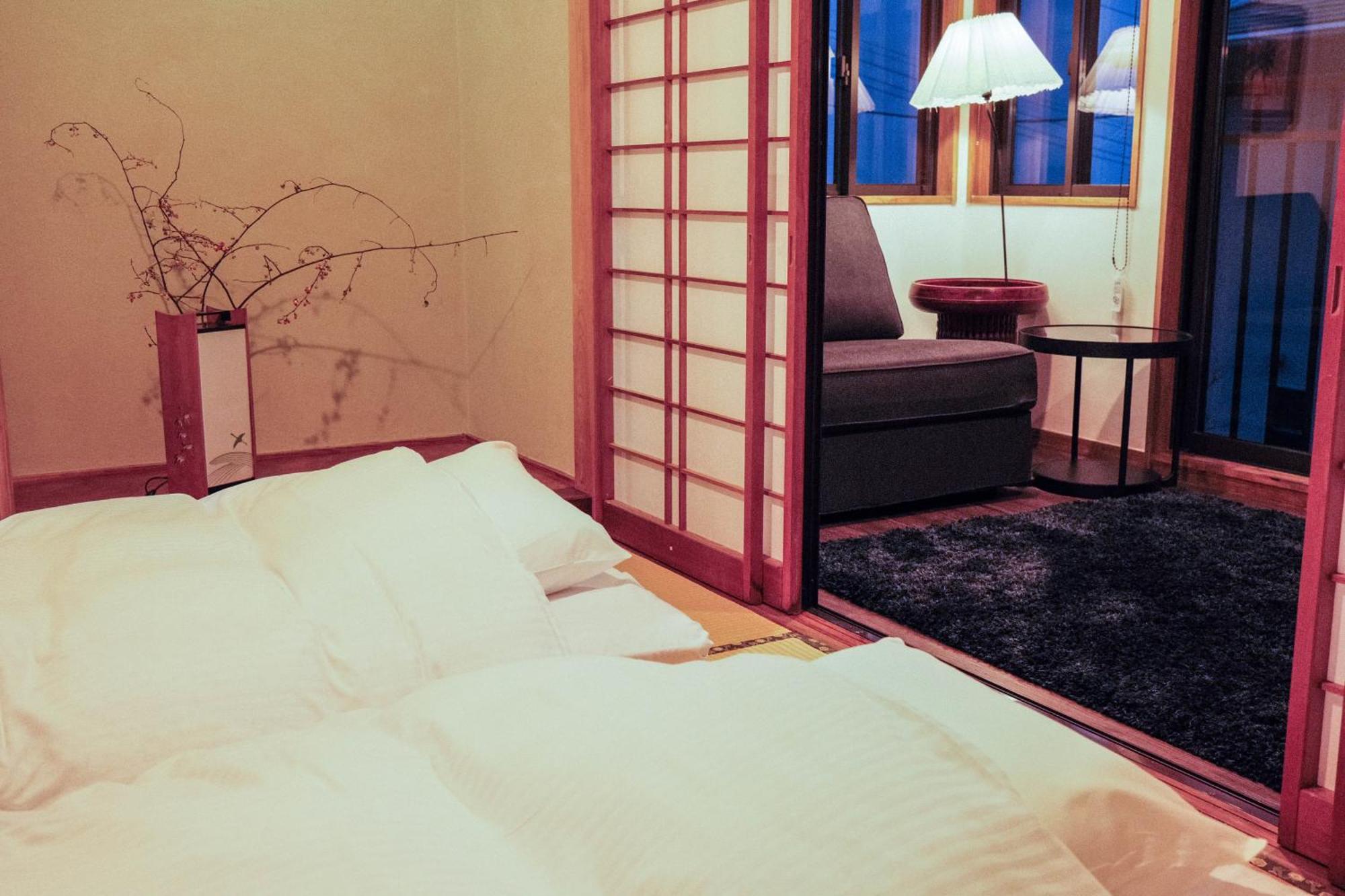 伊豆高原 温泉付別荘 Isana Mountain Villa Futo Exterior foto