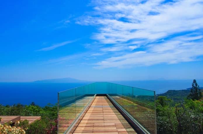 伊豆高原 温泉付別荘 Isana Mountain Villa Futo Exterior foto